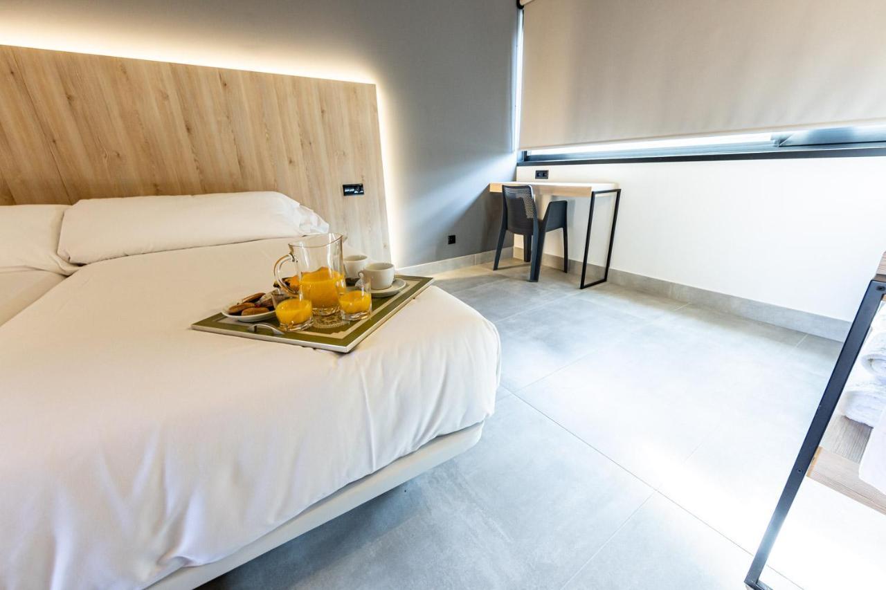 Hospedium Hotel Devalar Do Mar Camariñas Extérieur photo