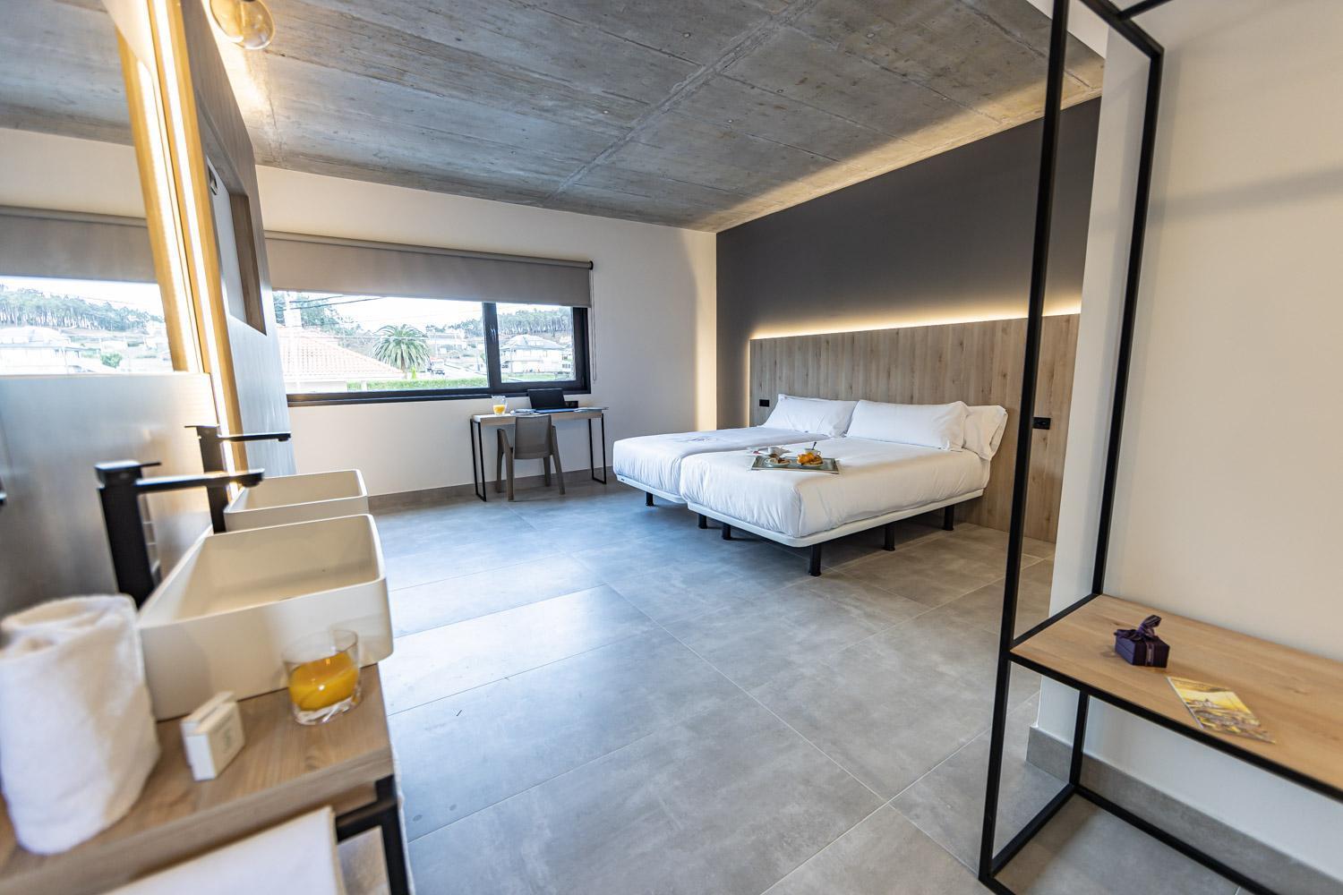 Hospedium Hotel Devalar Do Mar Camariñas Extérieur photo